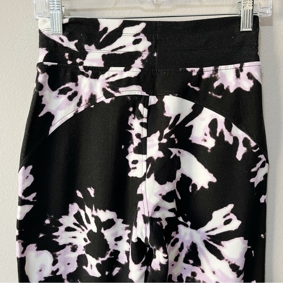 Athleta Balance Printed Jogger Pants Willow Elfin Purple Tie Dye Size XXS NEW - Picture 9 of 14